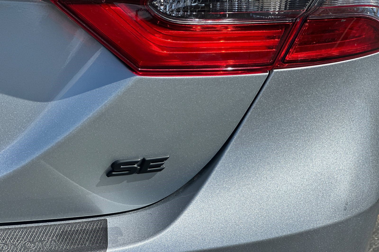 Used 2024 Toyota Camry SE FWD image 34