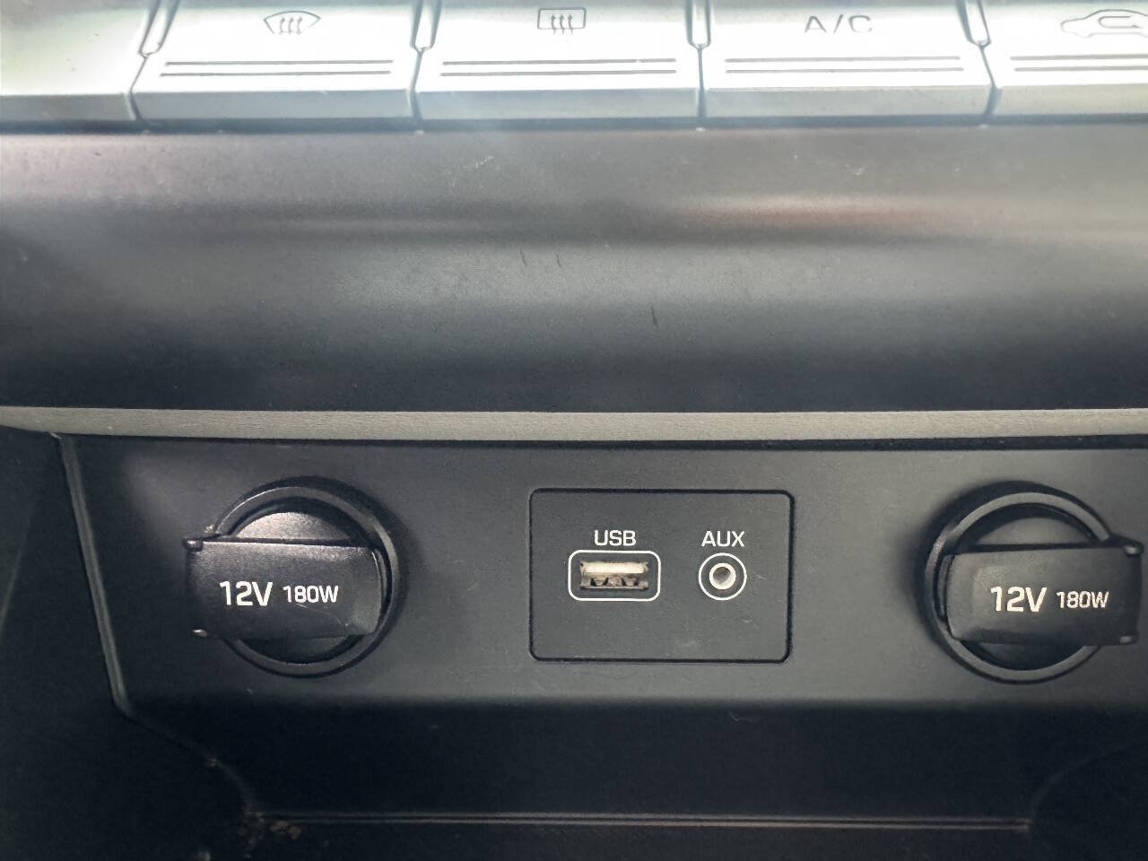 Used 2018 Hyundai Sonata SE FWD image 29