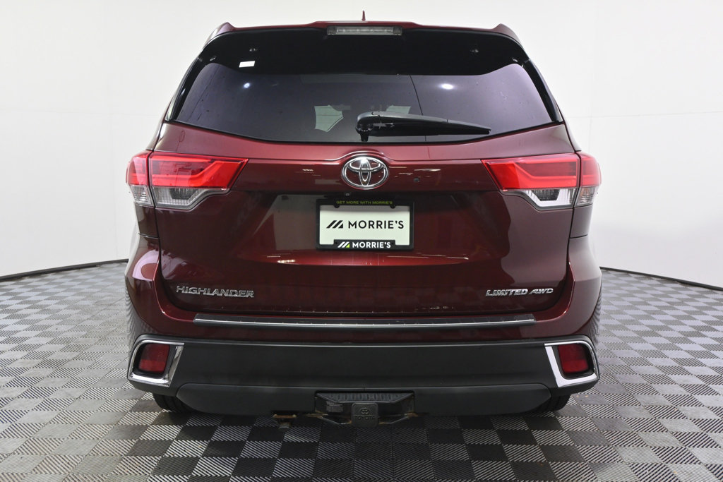 Used 2019 Toyota Highlander Limited Platinum AWD/4WD image 5