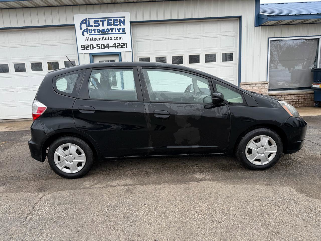 Used 2012 Honda Fit image 2