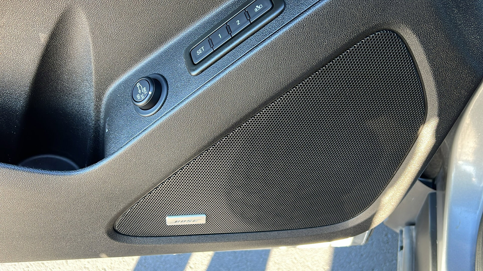 Certified 2024 Chevrolet Equinox Premier image 17