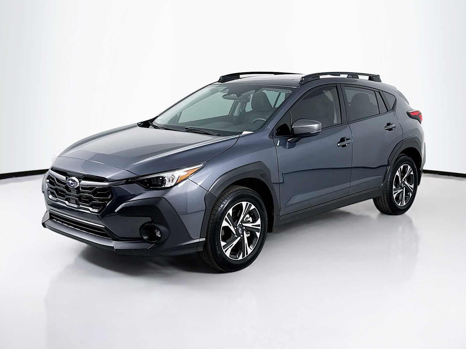 Used 2024 Subaru Crosstrek 2.0i Premium image 1