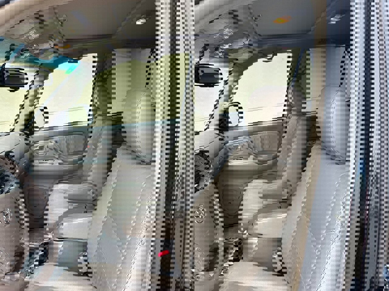 Used 2005 Toyota Sequoia Limited image 11