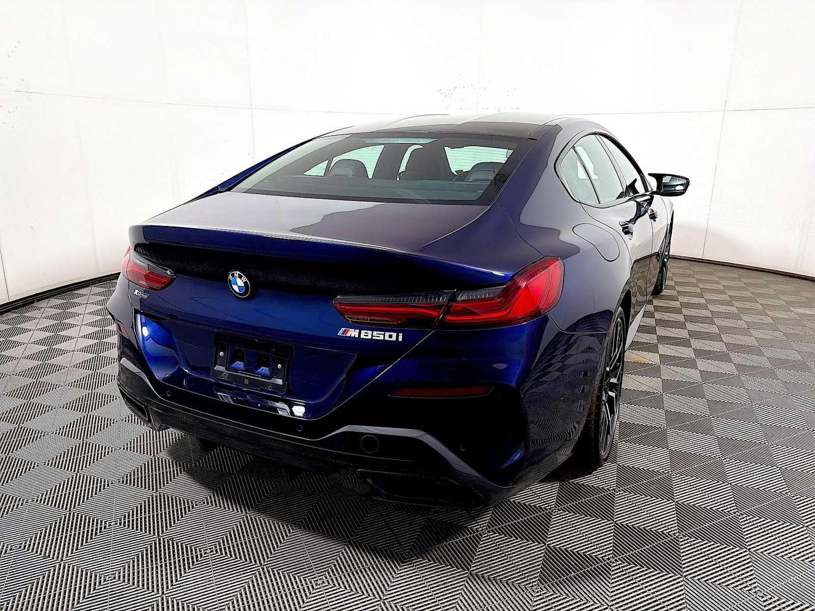 Used 2026 BMW M850i xDrive AWD/4WD image 6
