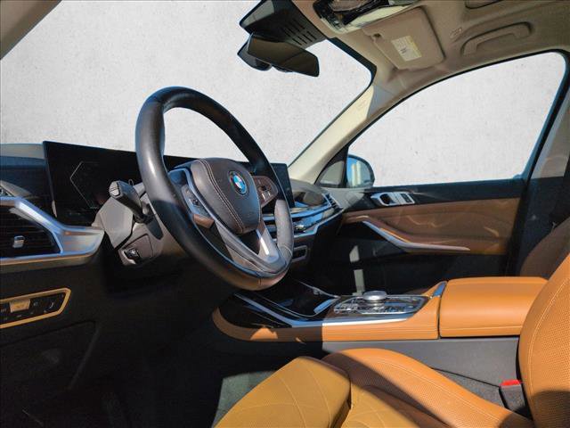Used 2023 BMW X7 xDrive40i w/ Premium Package image 10