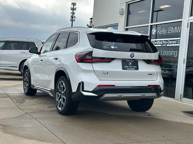 Certified 2025 BMW X1 xDrive28i w/ Premium Package image 9