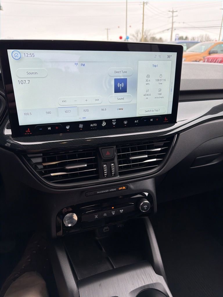 Used 2025 Ford Escape ST-Line Elite image 14