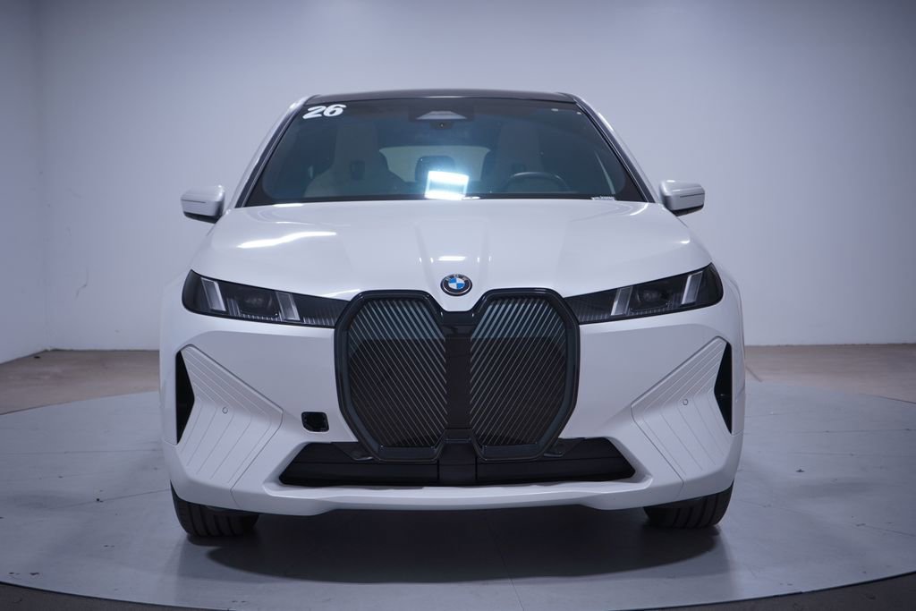 Used 2026 BMW iX xDrive60 image 4