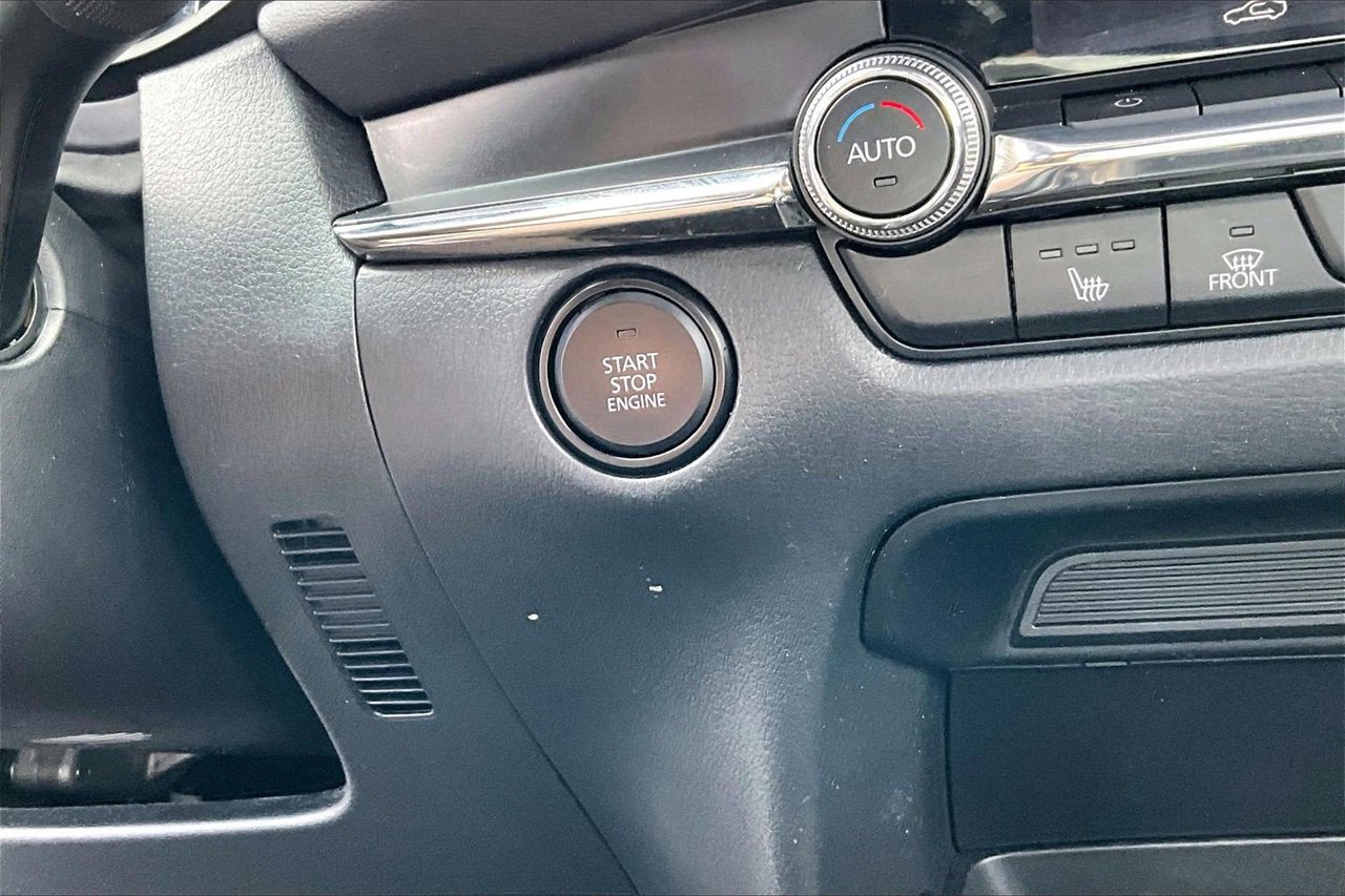 Used 2022 MAZDA CX-30 AWD 2.5 S w/ Premium Package image 28