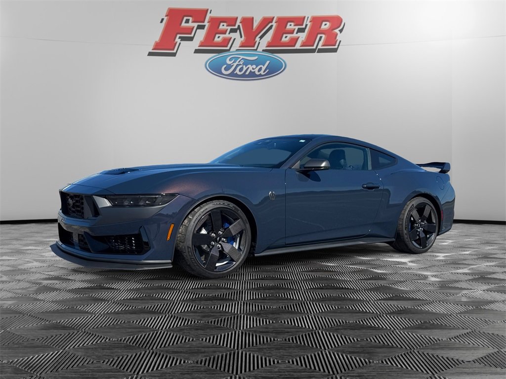 New 2025 Ford Mustang Dark Horse video 1