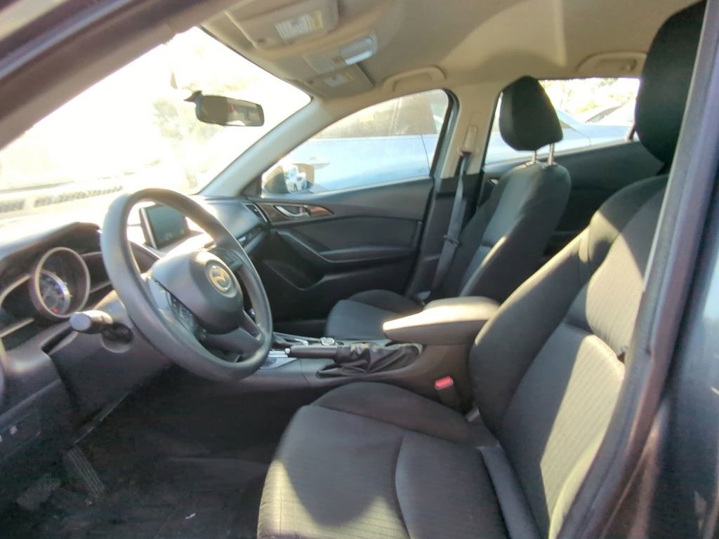 Used 2015 MAZDA MAZDA3 i Sport FWD image 6