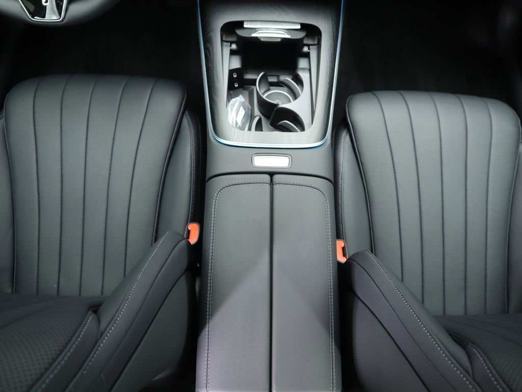 Used 2025 Mercedes-Benz E 450 4MATIC All-Terrain Wagon image 18