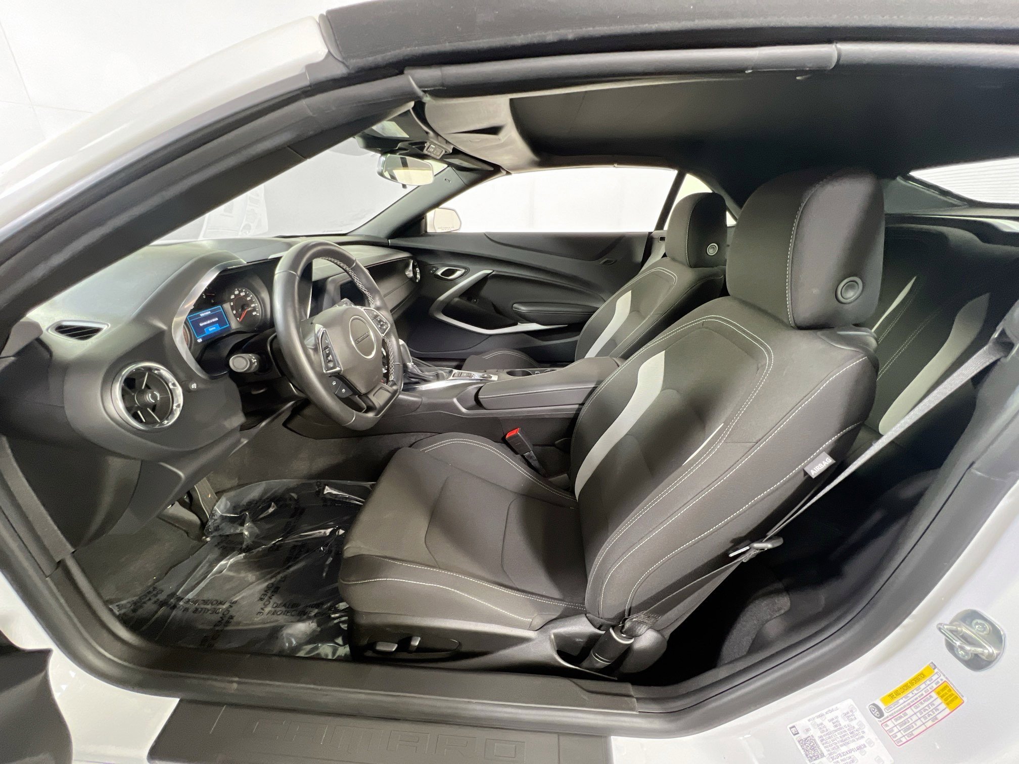 Used 2023 Chevrolet Camaro LT image 19