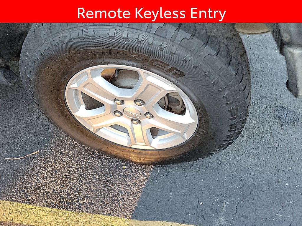 Used 2019 Jeep Wrangler Unlimited Sport S AWD/4WD image 5