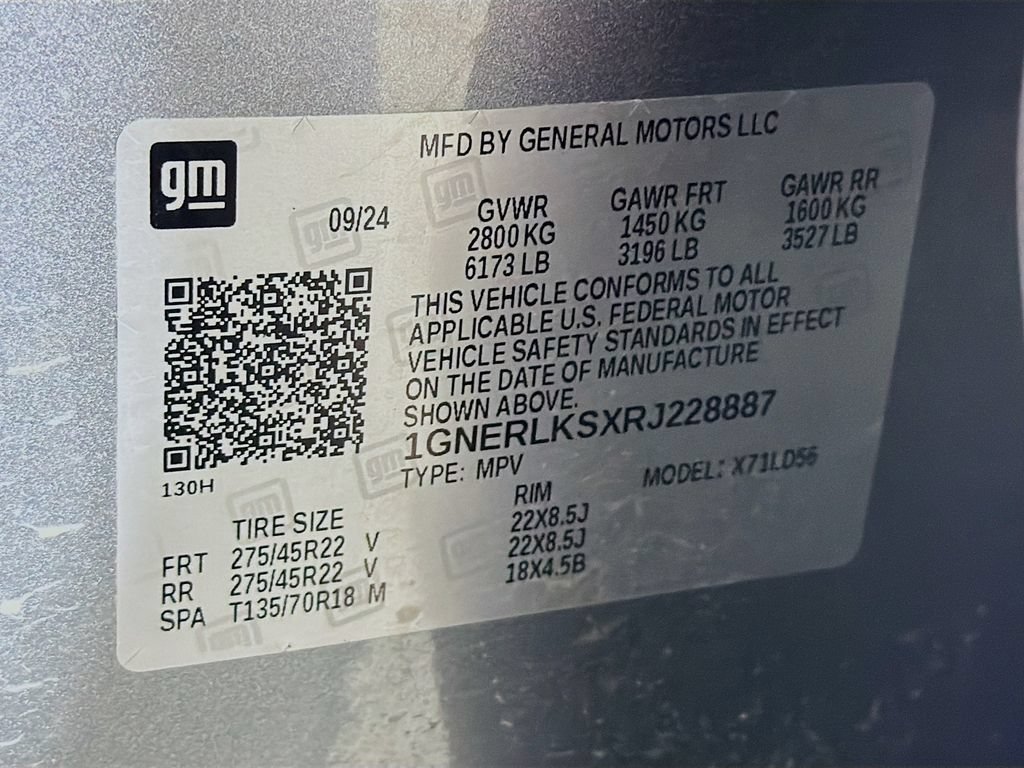 Used 2024 Chevrolet Traverse RS w/ LPO, Floor Liner Package FWD image 31