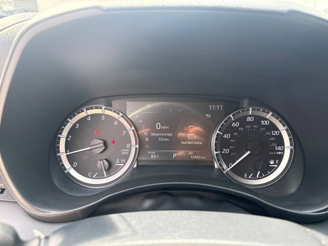 Used 2023 Toyota Highlander L AWD/4WD image 28