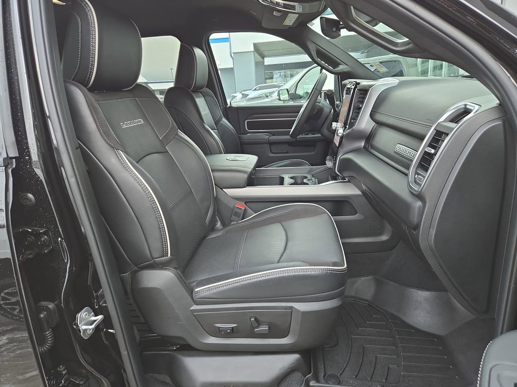 Used 2025 RAM 2500 Laramie image 17