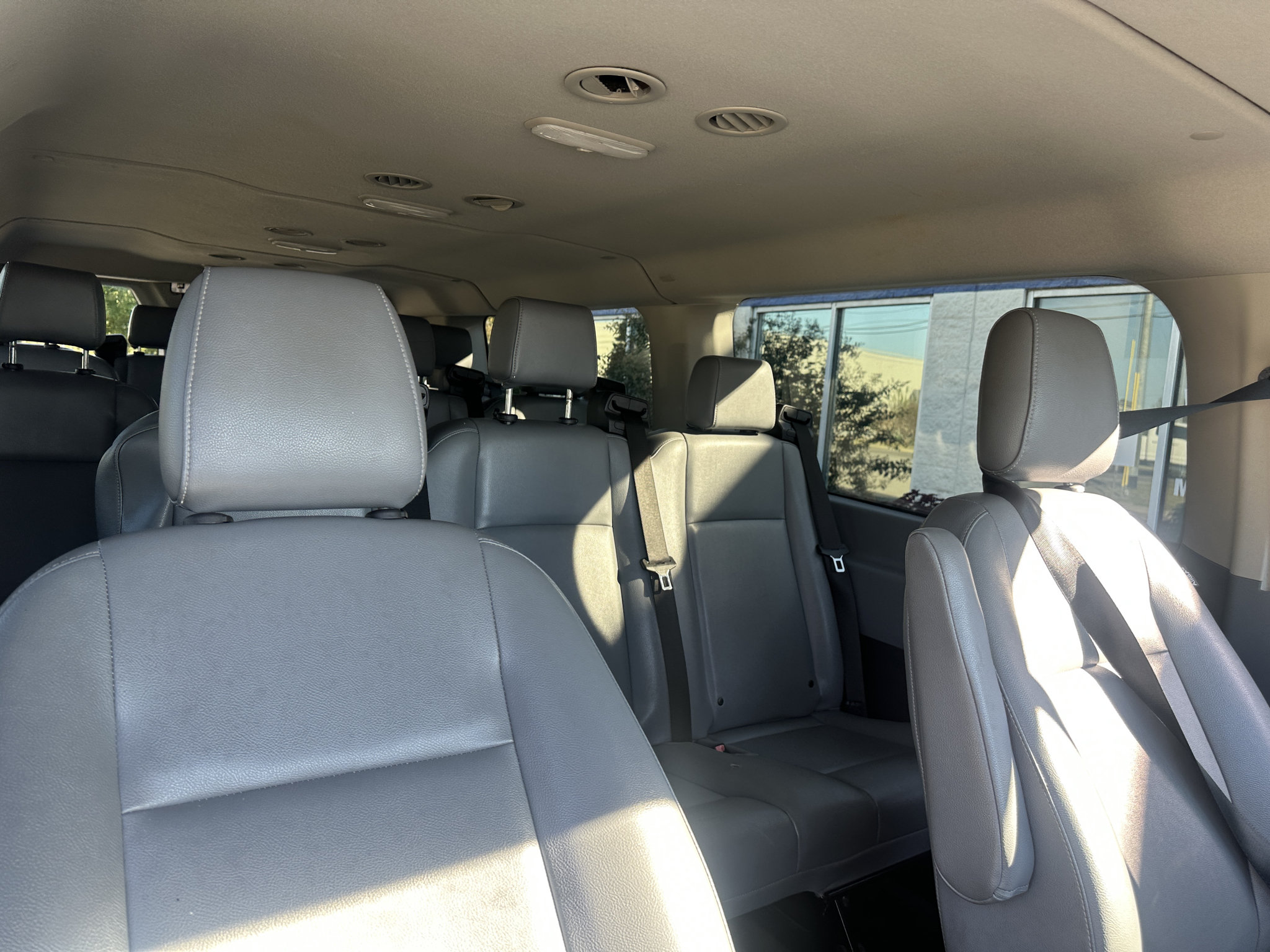 Used 2018 Ford Transit 350 XL RWD image 12