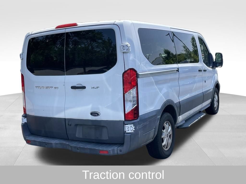 Used 2016 Ford Transit 150 XLT RWD image 4