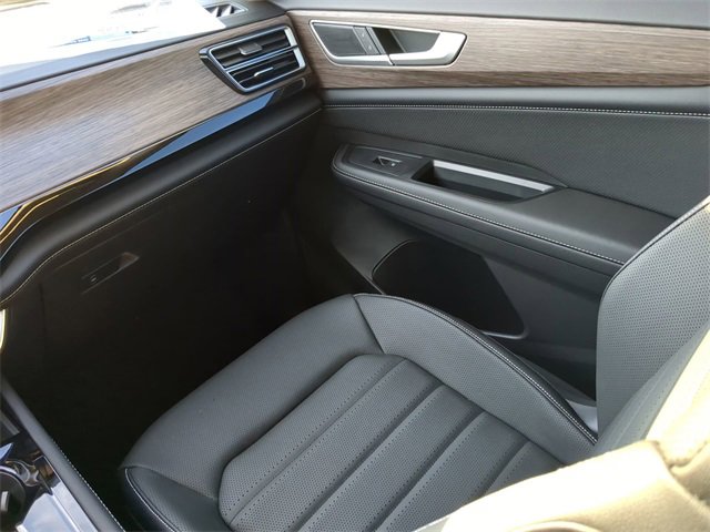 New 2026 Volkswagen Atlas SEL image 17