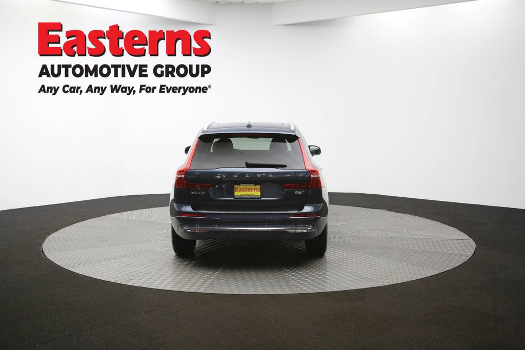 Used 2022 Volvo XC60 B6 Inscription image 39
