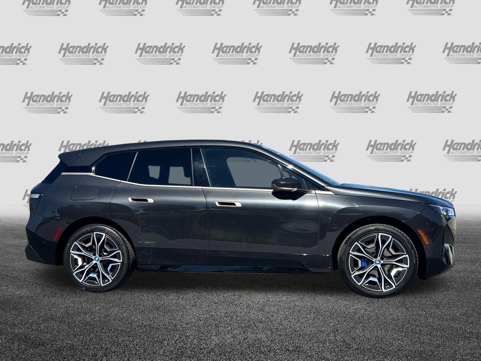 Certified 2023 BMW iX xDrive50 w/ Sport Package AWD/4WD image 3