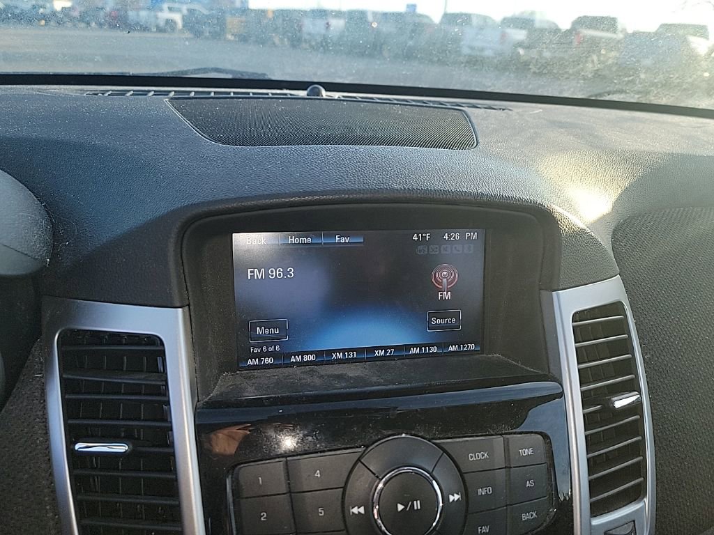 Used 2016 Chevrolet Cruze LT image 27