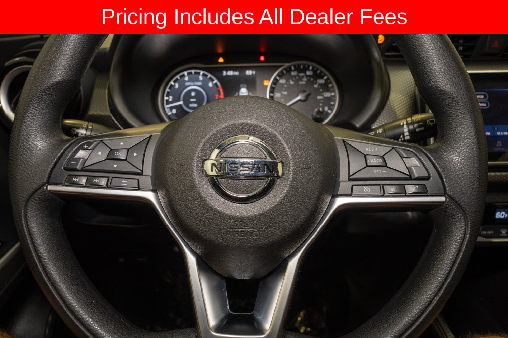 Used 2019 Nissan Kicks SV FWD image 17