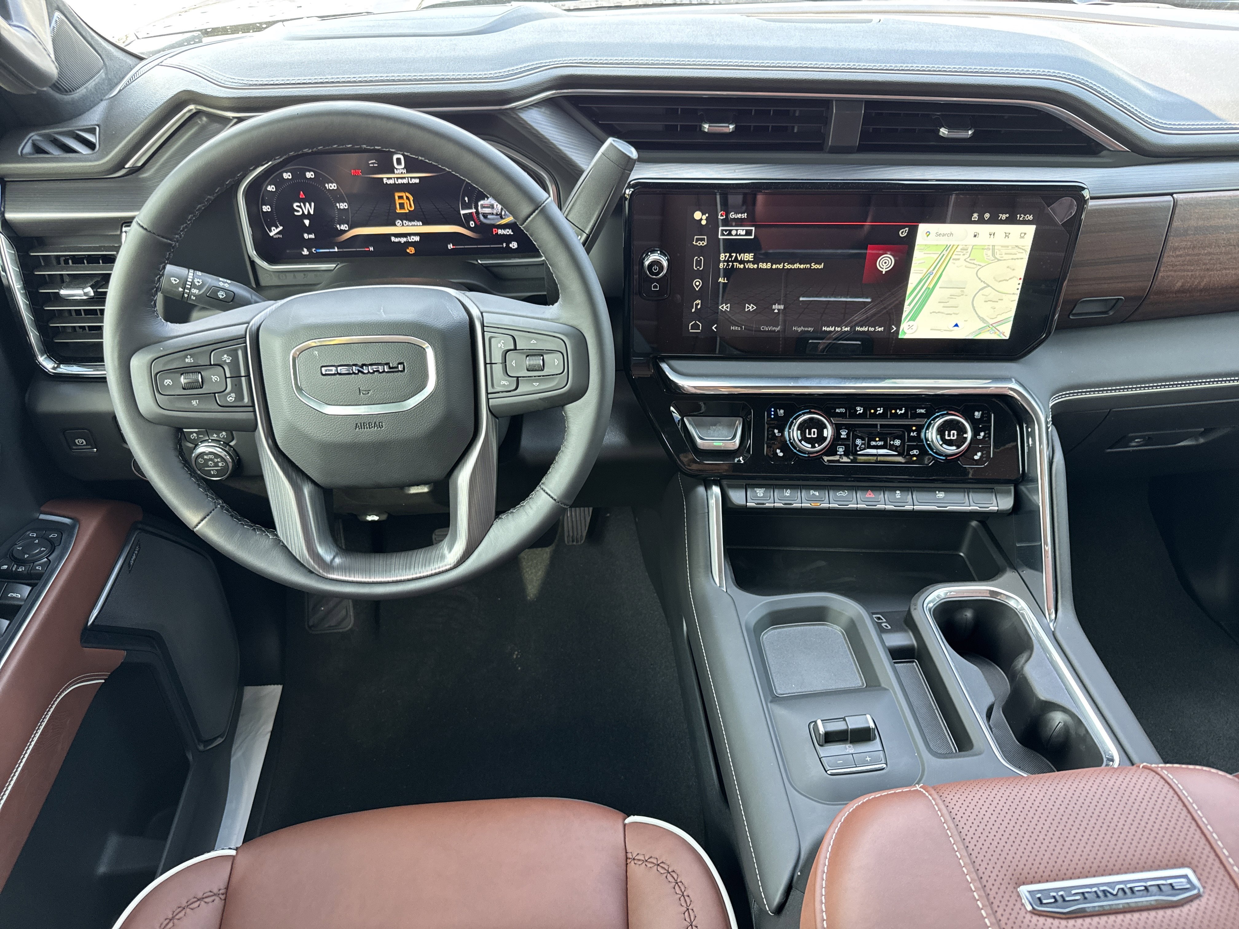 New 2026 GMC Sierra 3500 Denali Ultimate image 17