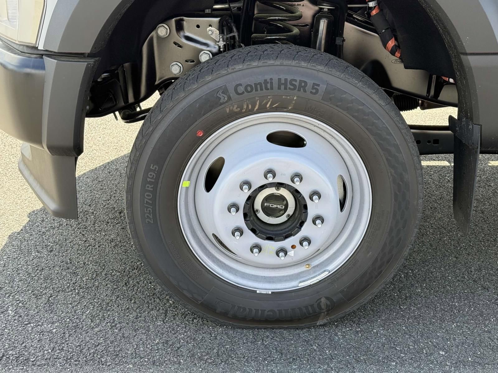 New 2025 Ford F550 4x4 Crew Cab Super Duty image 7