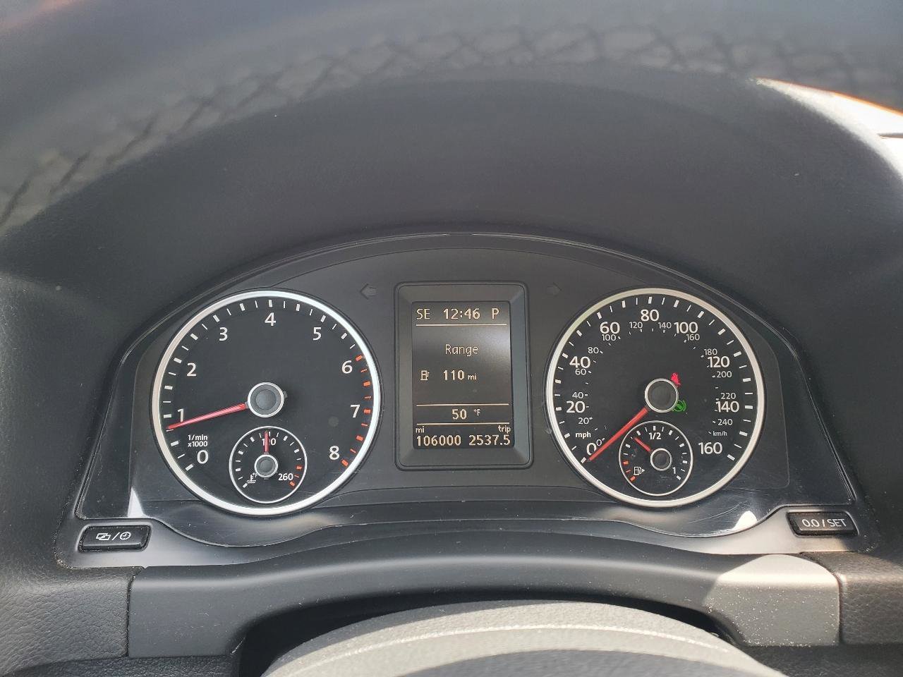 Used 2014 Volkswagen Tiguan S image 19