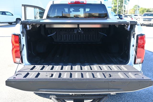 Used 2024 Chevrolet Colorado ZR2 w/ ZR2 Convenience Package III image 23