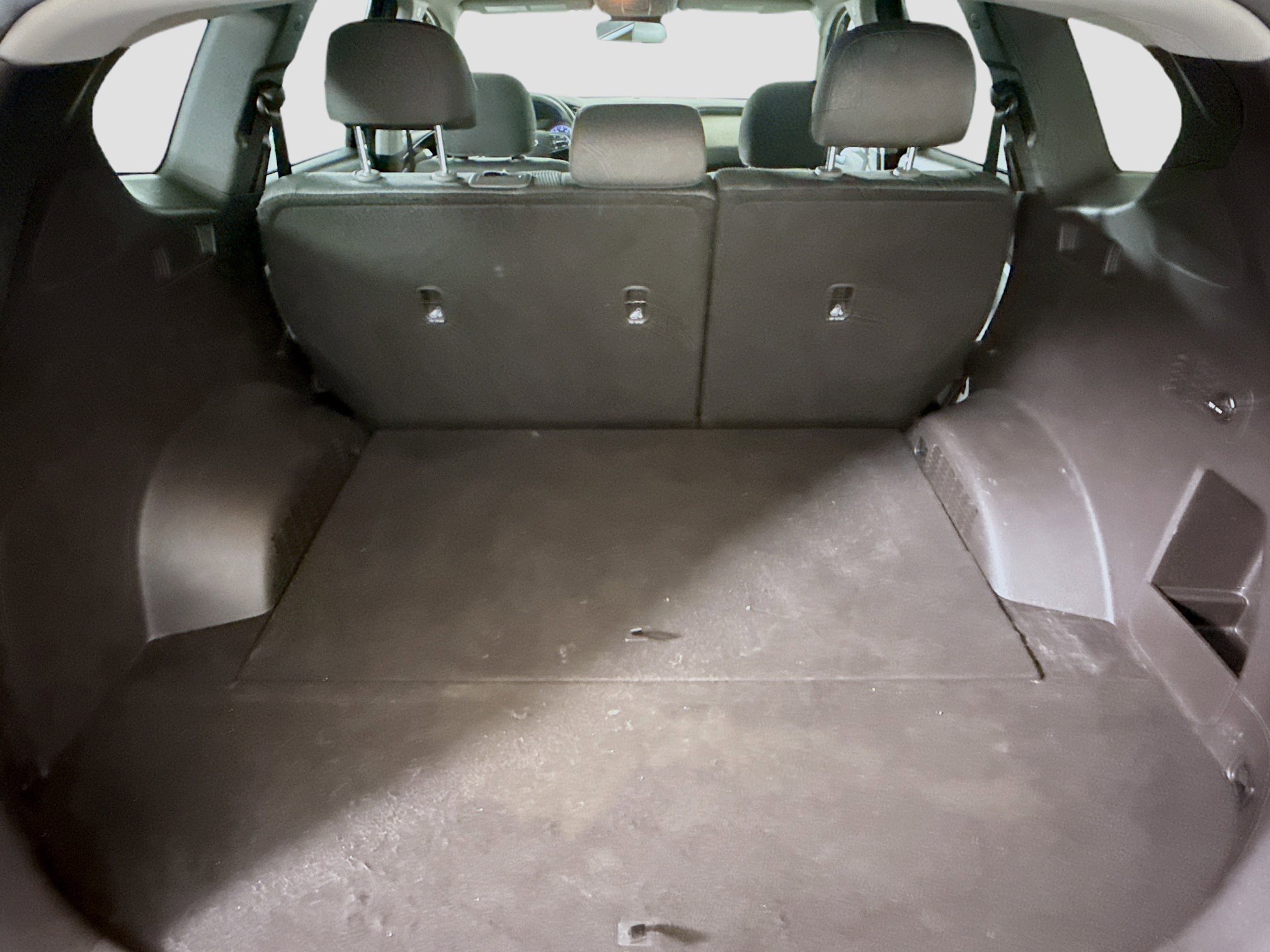 Used 2019 Hyundai Santa Fe SE image 32