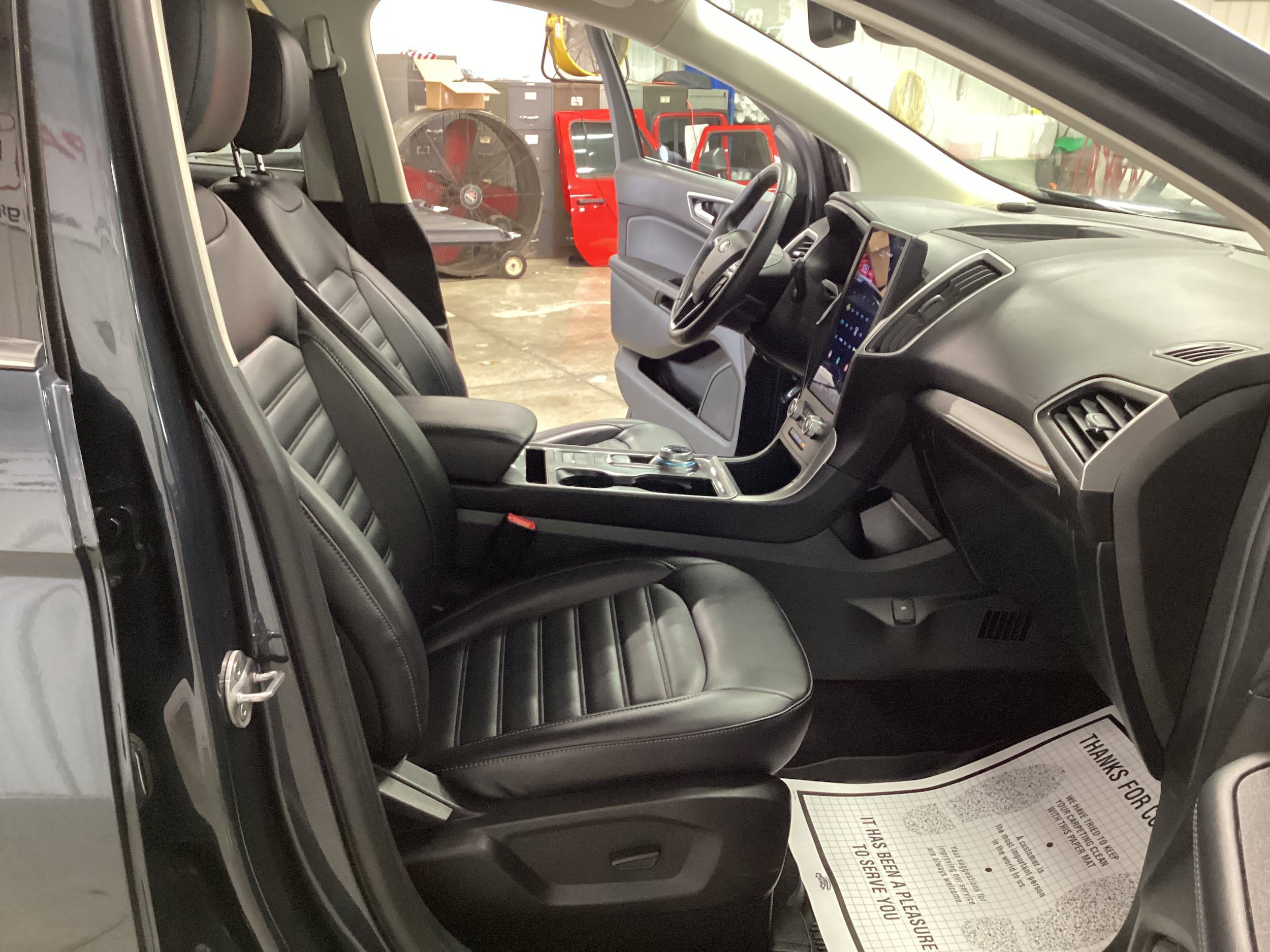 Used 2024 Ford Edge SEL w/ Convenience Package AWD/4WD image 33