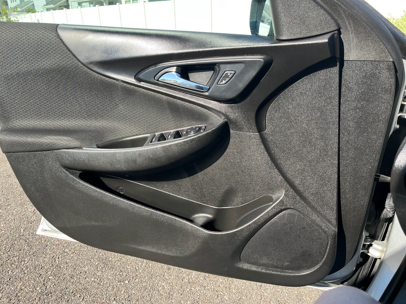 Used 2020 Chevrolet Malibu LT FWD image 13