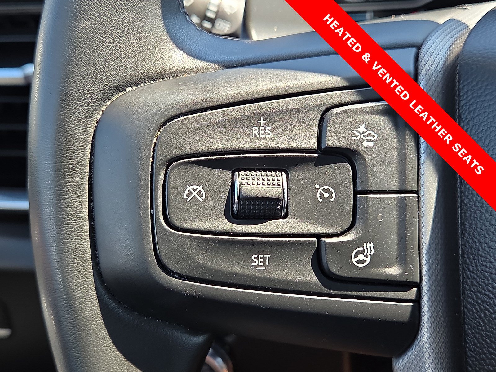 Used 2023 GMC Sierra 1500 Denali w/ Denali Reserve Package AWD/4WD image 21