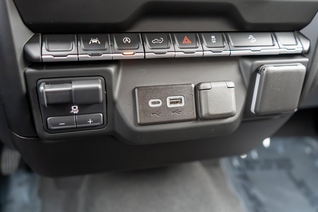 Used 2024 Chevrolet Silverado 1500 Custom Trail Boss image 29