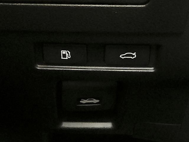 Used 2024 Lexus ES 350 w/ Premium Package image 26