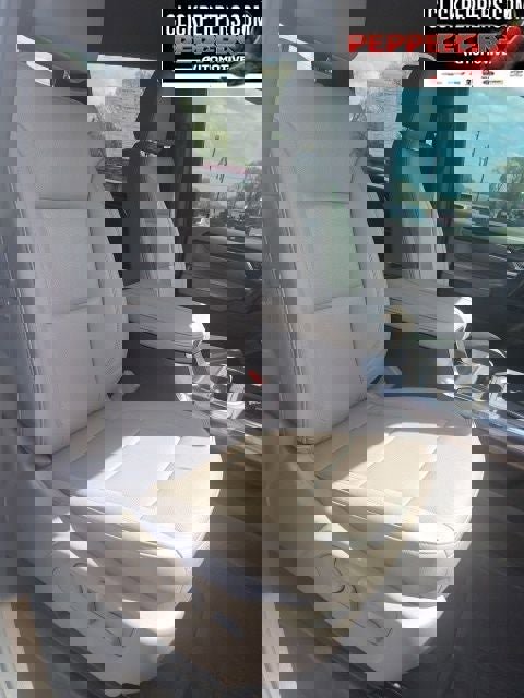 Used 2024 Chevrolet Silverado 2500 LTZ w/ LTZ Convenience Package image 14