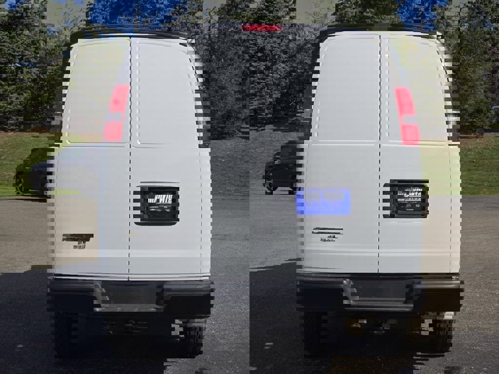 New 2025 Chevrolet Express 2500 w/ Driver Convenience Package image 7
