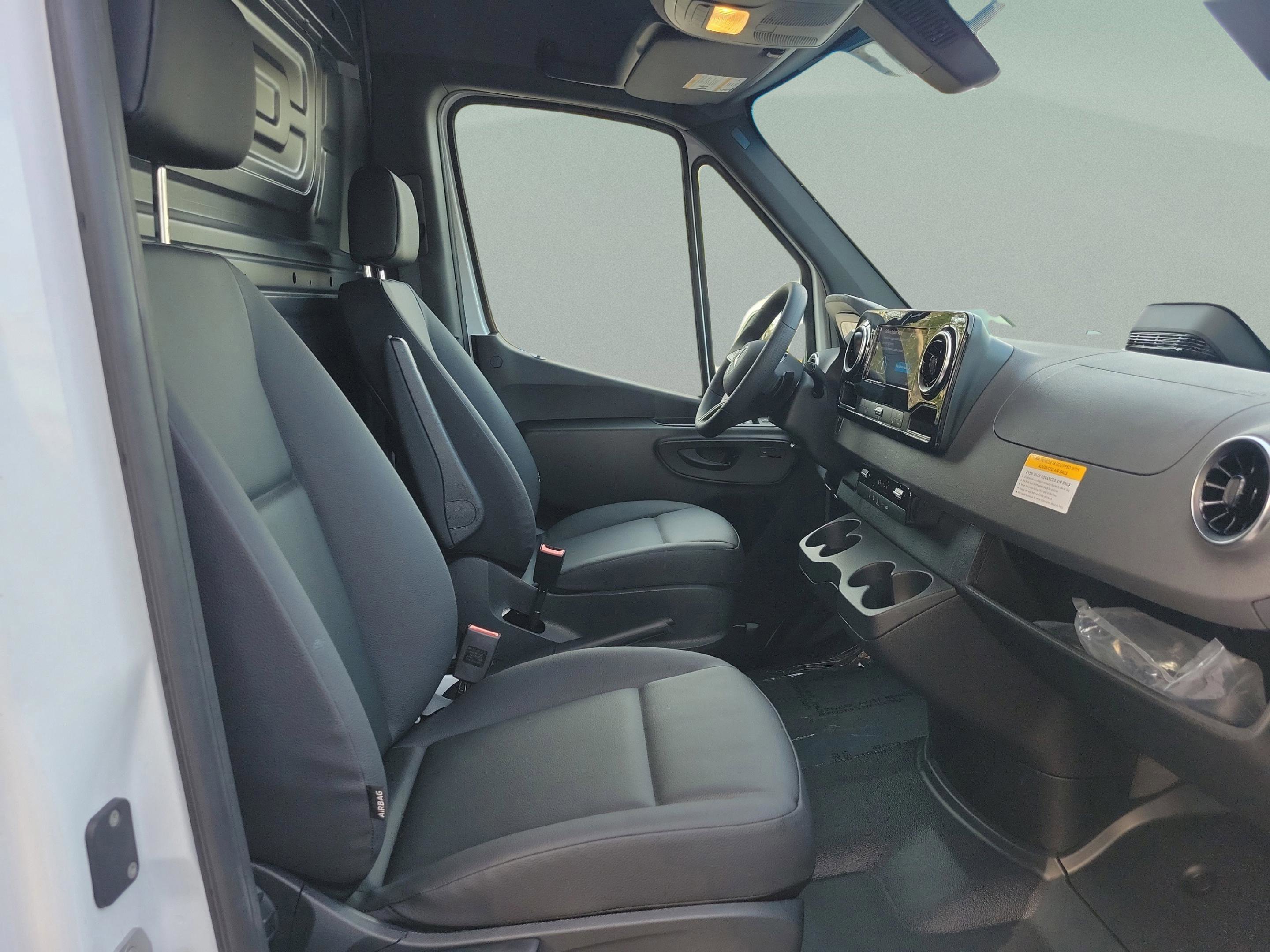 New 2026 Mercedes-Benz Sprinter 3500 image 17