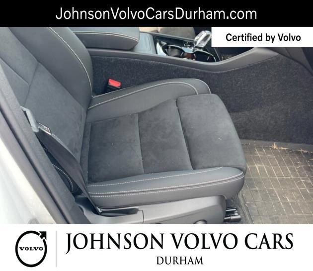 Used 2026 Volvo EX40 Ultra AWD/4WD image 10