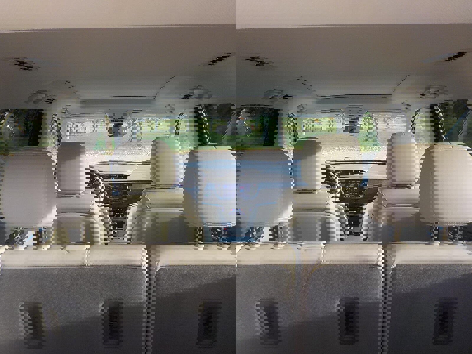 Used 2020 Cadillac XT6 Premium Luxury image 8