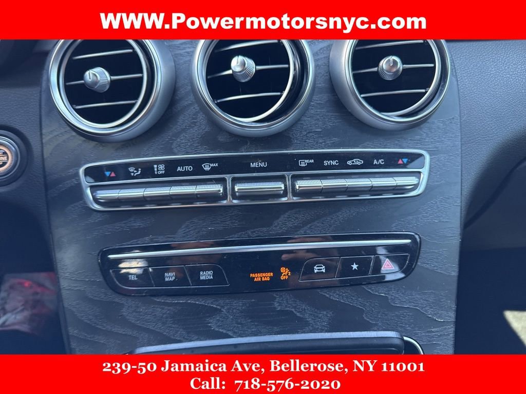 Used 2022 Mercedes-Benz GLC 300 4MATIC w/ AMG Line image 39