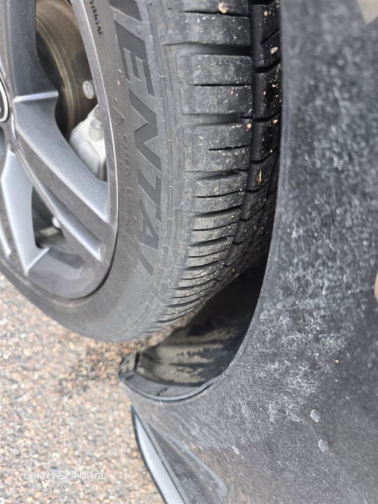 Used 2017 Audi A4 2.0T Premium Plus image 4