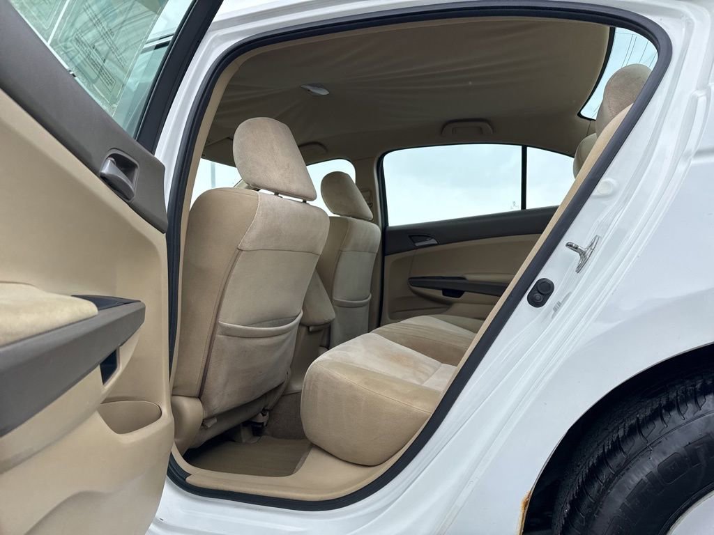 Used 2010 Honda Accord LX image 24