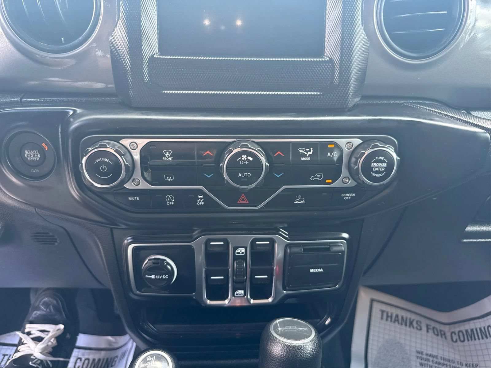 Used 2022 Jeep Gladiator Sport AWD/4WD image 22