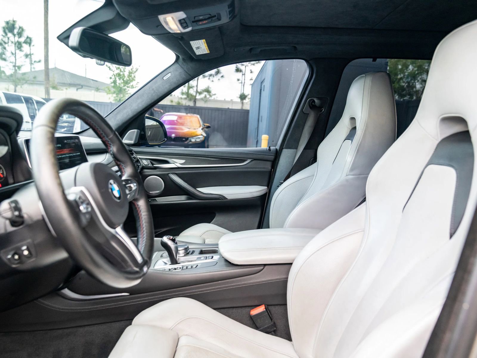 Used 2017 BMW X5 M image 36