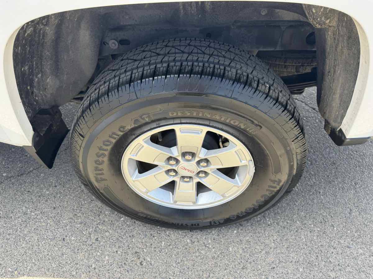 Used 2018 GMC Canyon W/T w/ Convenience Package RWD image 35