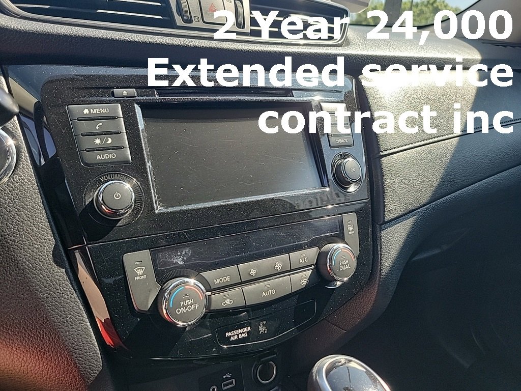 Used 2019 Nissan Rogue SV image 26